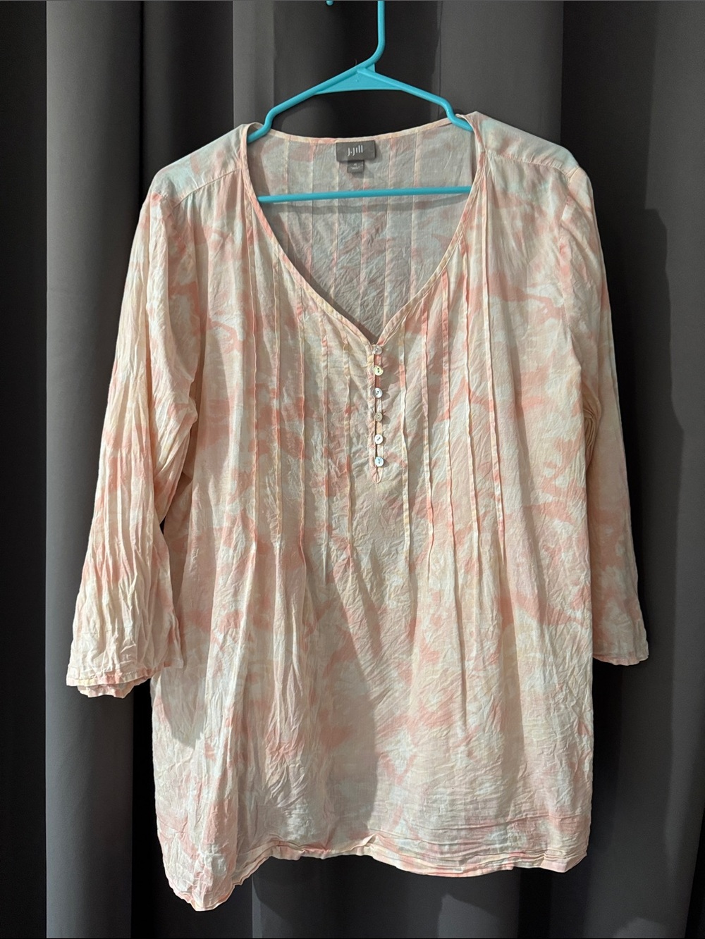 J. Jill Pale Pink Printed V-Neck Tunic with Pintucks